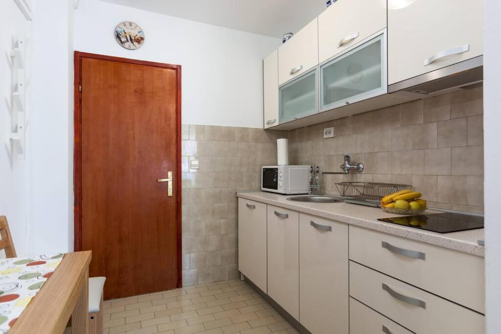 Studio Apartment Didovina Сплит Екстериор снимка